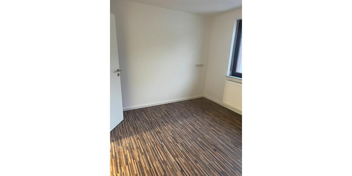 Etagenwohnung Montabaur - 4 Zimmer, 90 m&sup2;, 870&euro; | Angebot:26633478