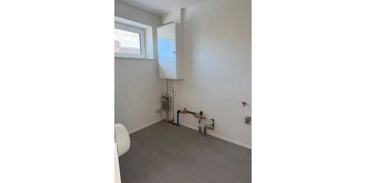 Doppelhaushälfte Wees - 4 Zimmer, 110 m&sup2;, 1.600&euro; | Angebot:25099551