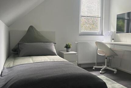 Wohnung Scheuerfeld - 5 Zimmer, 130 m&sup2;, 1.000&euro; | Angebot:25310305