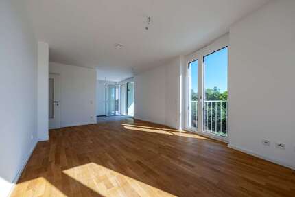 Wohnung München Berg am Laim - 2 Zimmer, 64 m&sup2;, 1.760&euro; | Angebot:26927069