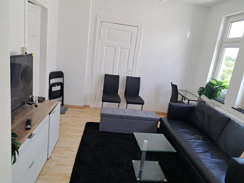 Zimmer in 3er WG zu untermieten