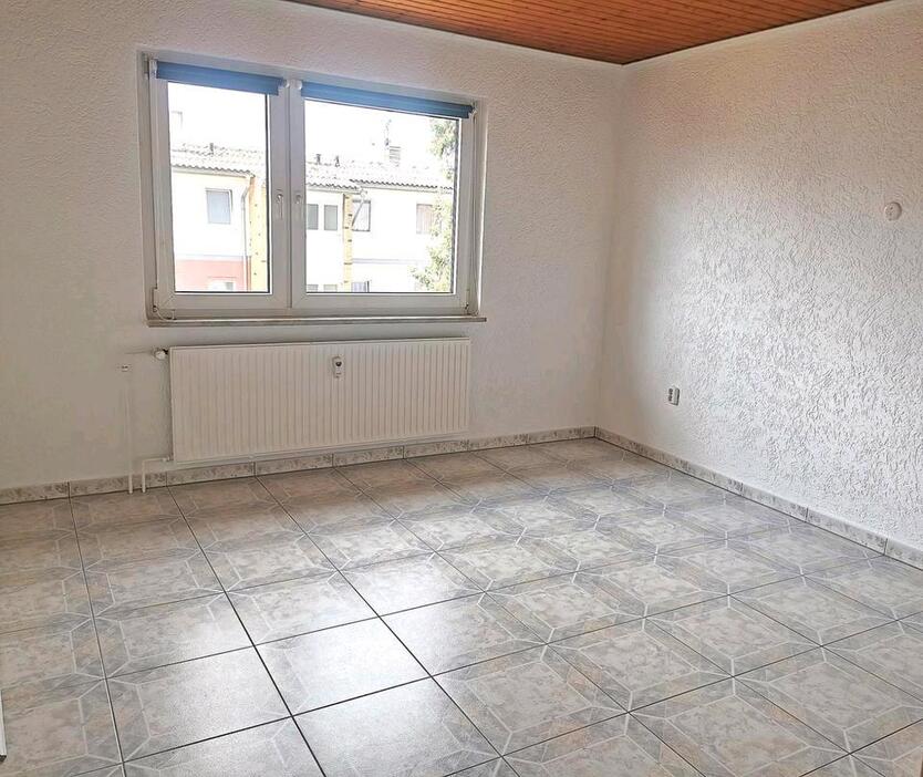 Helle 4-Zimmer-Wohnung in Hanau-KleinAuheim zu vermieten