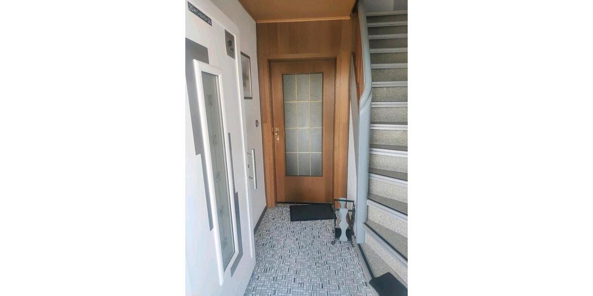 Erdgeschoßwohnung Wackersdorf - 3 Zimmer, 75 m&sup2;, 750&euro; | Angebot:26427259