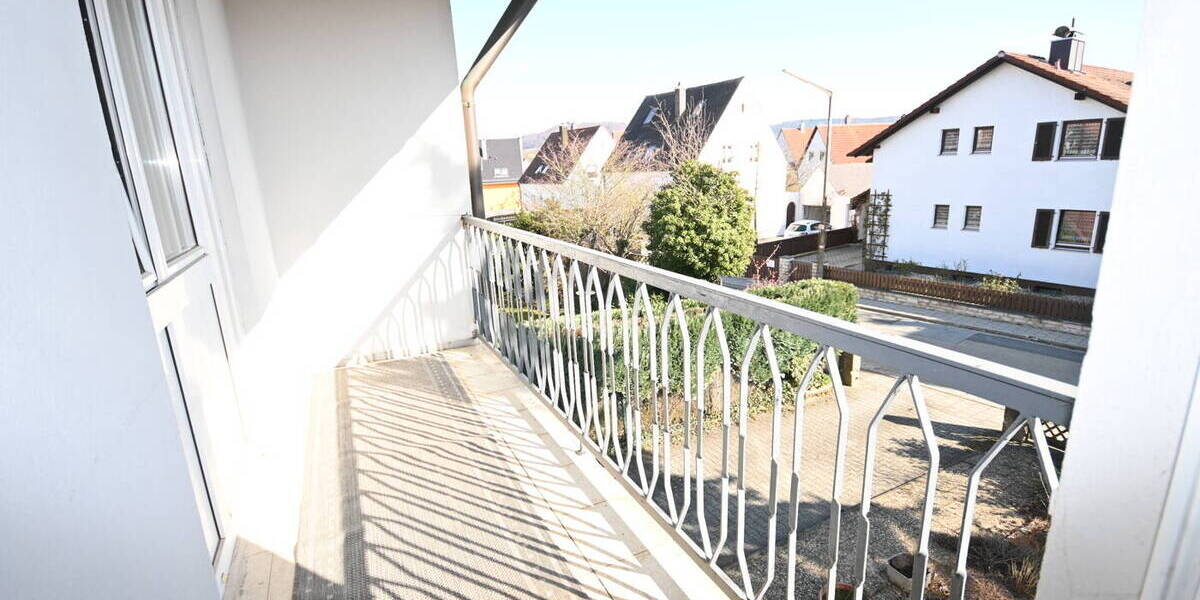 Etagenwohnung Neumarkt in der Oberpfalz / Holzheim Holzheim - 3 Zimmer, 81 m&sup2;, 720&euro; | Angebot:26154435