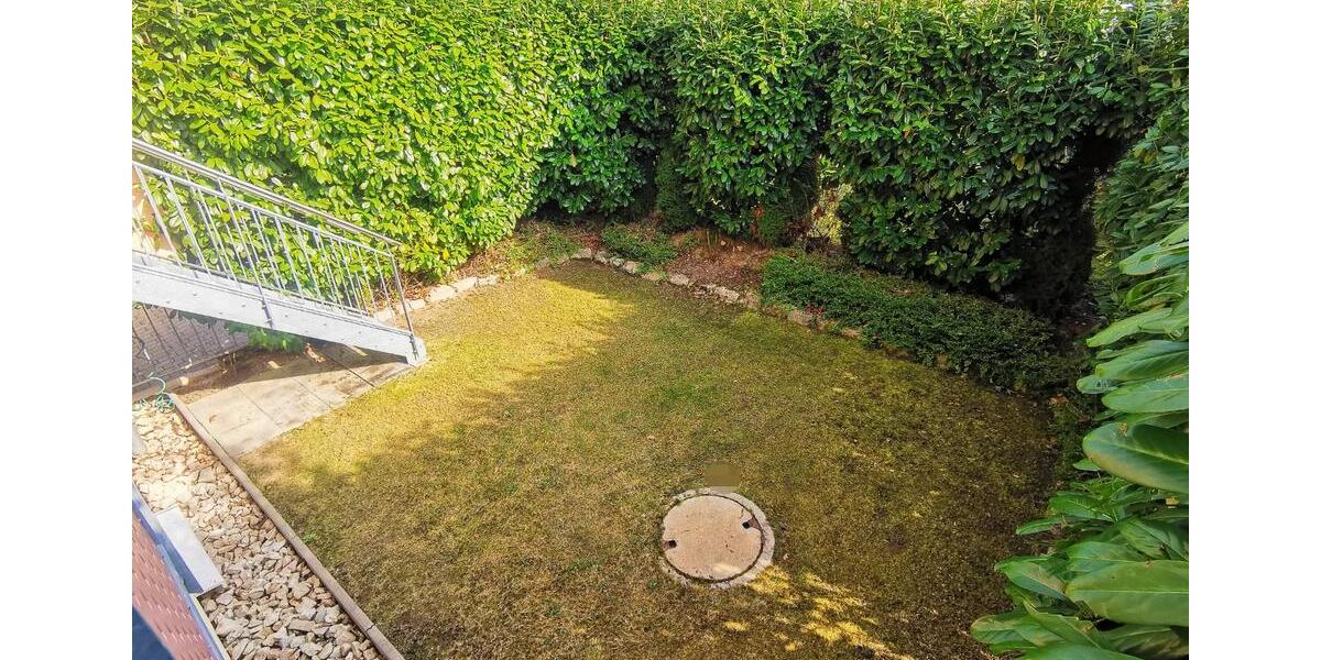 Erdgeschoßwohnung Backnang - 3.5 Zimmer, 93 m&sup2;, 1.350&euro; | Angebot:25994982