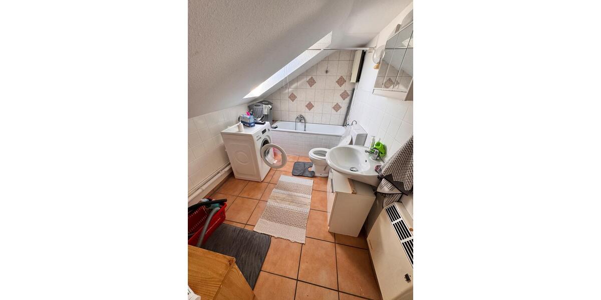 Voll möblierte Wohnung in Oberhausen 2 zimmer