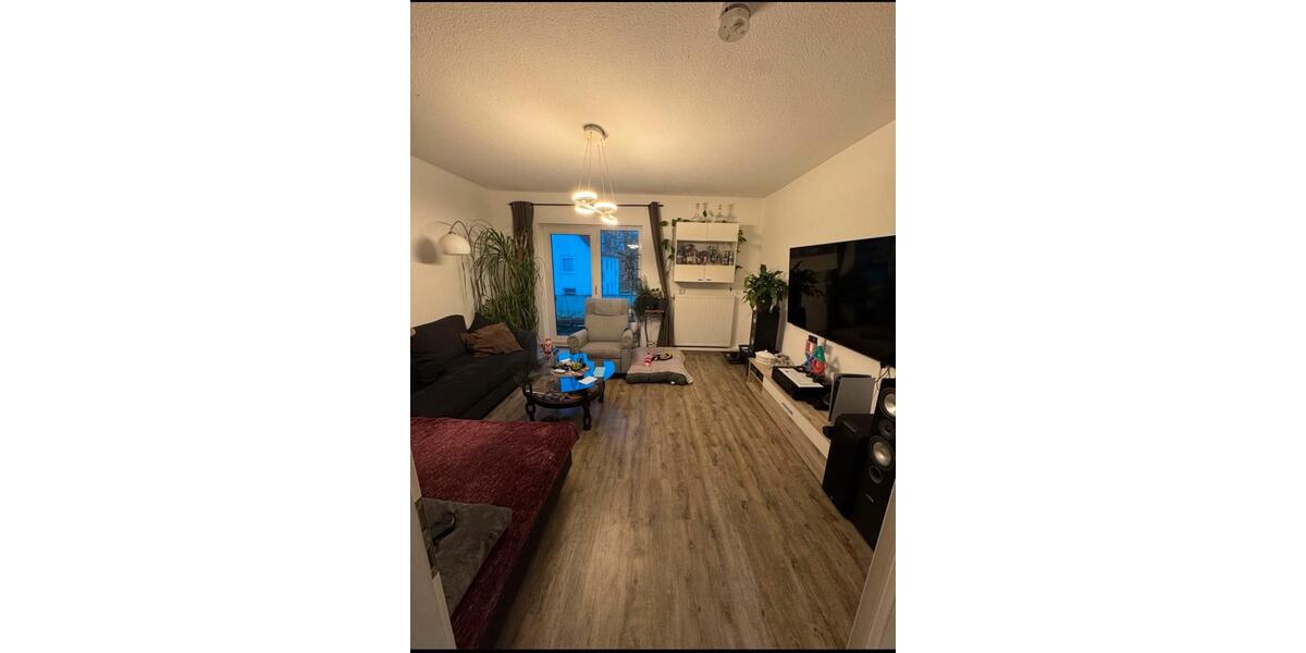 Etagenwohnung Braunschweig - 3 Zimmer, 64 m&sup2;, 700&euro; | Angebot:26277705