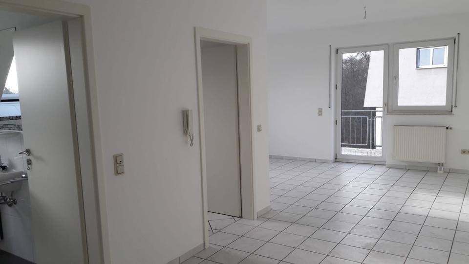 Etagenwohnung Welschbillig - 2 Zimmer, 65 m&sup2;, 690&euro; | Angebot:26660717
