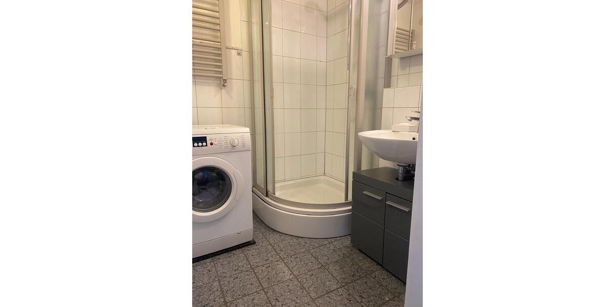 Etagenwohnung Wuppertal Arrenberg - 3 Zimmer, 100 m&sup2;, 950&euro; | Angebot:26700857