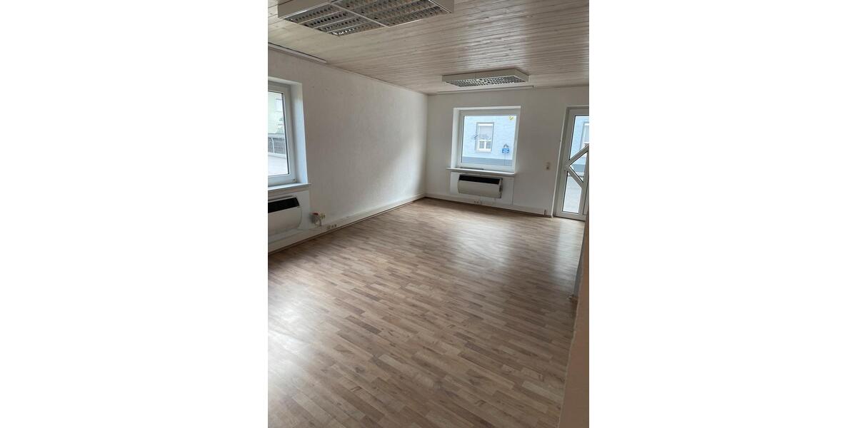 Gewerbeobjekt Zwiesel - 300&euro; | Angebot:23490286