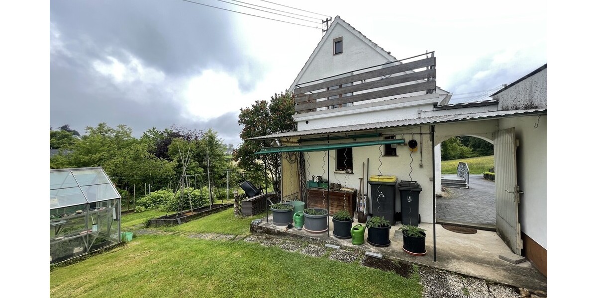 Einfamilienhaus mit großem Garten - Einfamilienhaus Königswinter / Thomasberg Thomasberg | Angebot:27070556