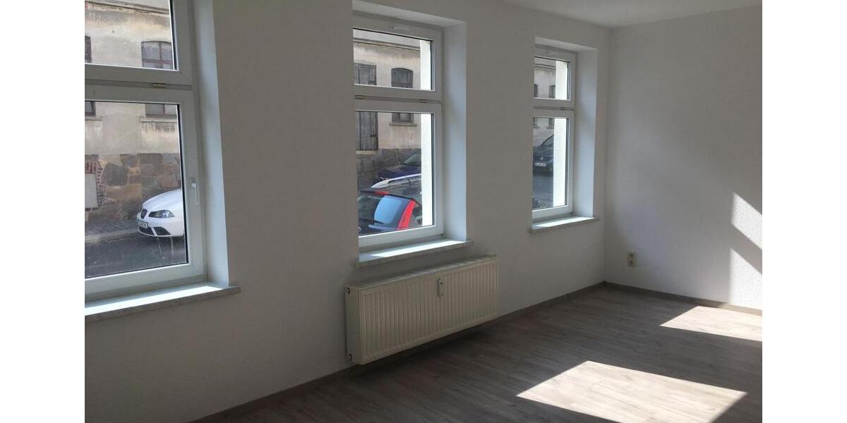 Erdgeschoßwohnung Meerane - 2 Zimmer, 58 m&sup2;, 320&euro; | Angebot:26284733