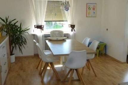 Wohnung Trostberg Deinting - 3 Zimmer, 101 m&sup2;, 980&euro; | Angebot:26359593
