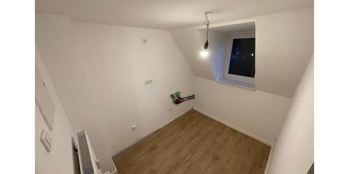 Etagenwohnung Bad Pyrmont - 3 Zimmer, 42 m&sup2;, 400&euro; | Angebot:26579208