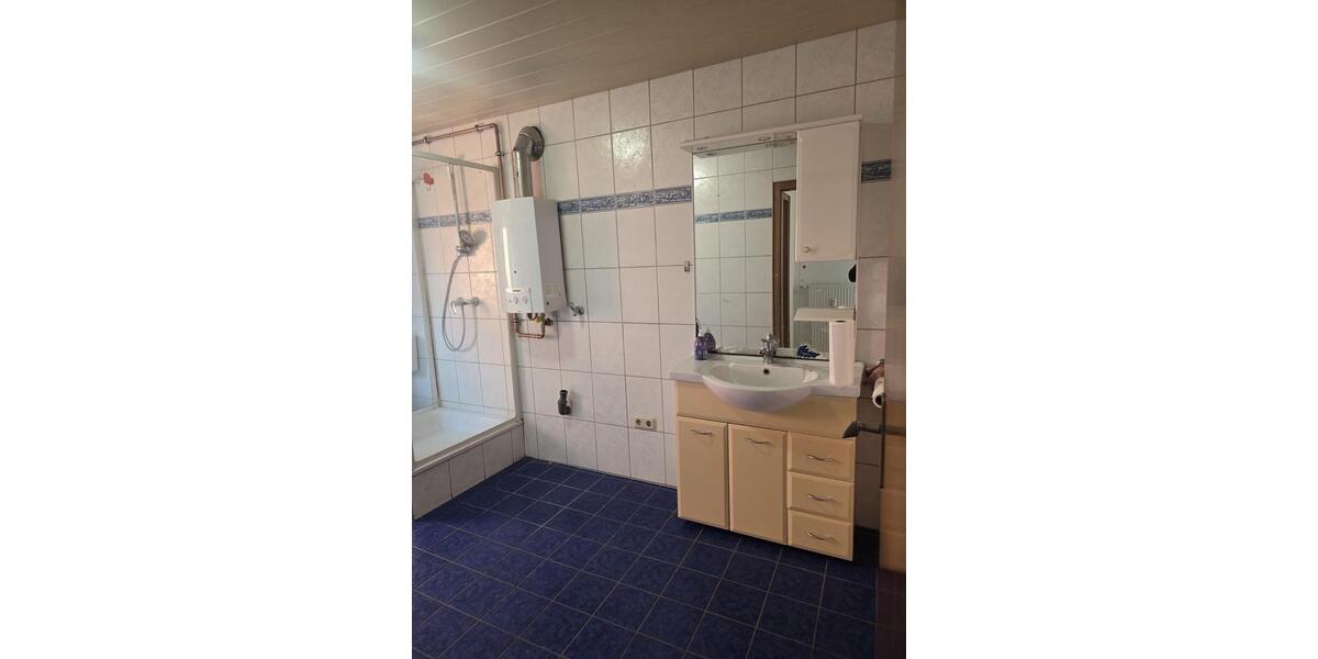 Etagenwohnung Merzig - 2 Zimmer, 85 m&sup2;, 870&euro; | Angebot:25422534