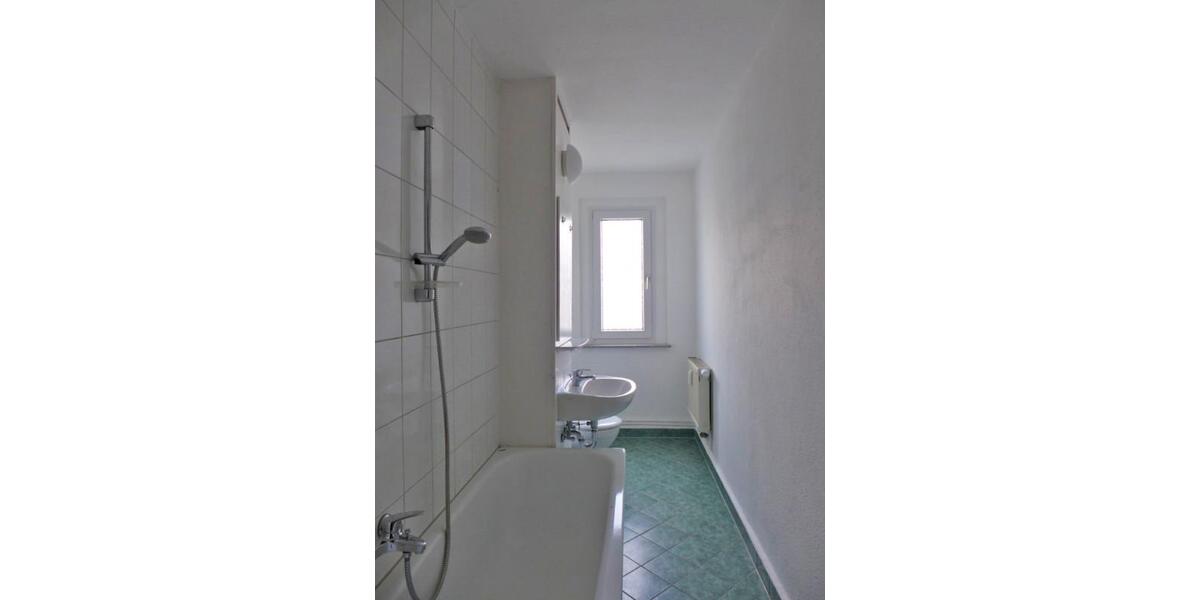 Etagenwohnung Limbach-Oberfrohna Oberfrohna - 1 Zimmer, 35 m&sup2;, 235&euro; | Angebot:25865194