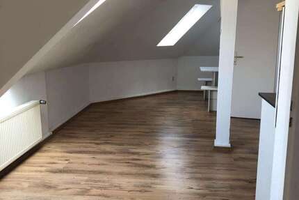 Wohnung Wuppertal Südstadt - 3 Zimmer, 50 m&sup2;, 365&euro; | Angebot:26161308
