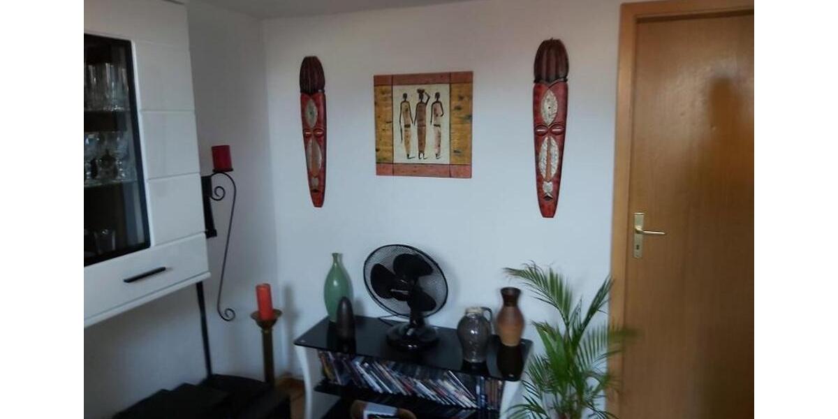 Dachgeschoßwohnung Altenburg - 2 Zimmer, 56 m&sup2;, 345&euro; | Angebot:26143763