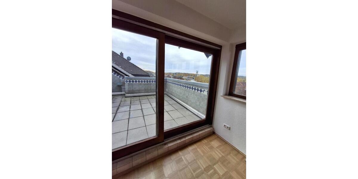 Etagenwohnung Castrop-Rauxel Rauxel - 2 Zimmer, 93 m&sup2;, 700&euro; | Angebot:26396190