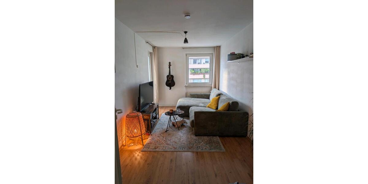 3 Room Apartment in Bockenheim, 2 Balconies, 2 Bathrooms 3 zimmer