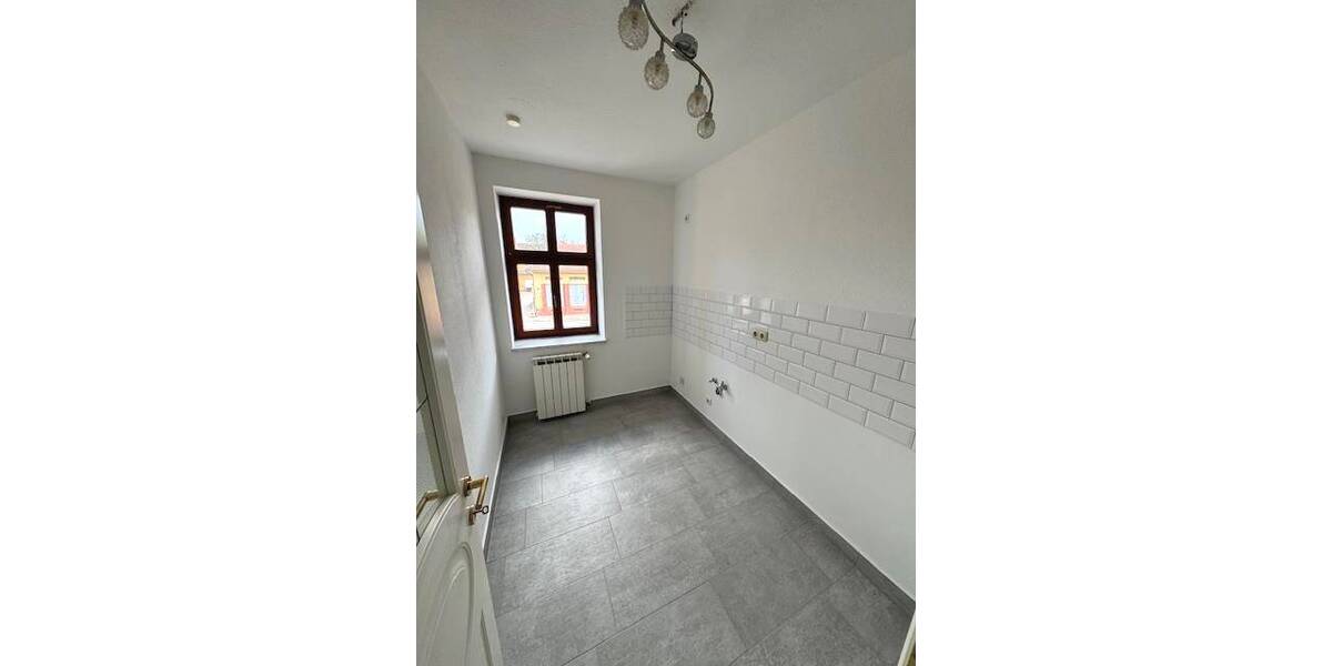 Etagenwohnung Aschersleben - 2 Zimmer, 60 m&sup2;, 400&euro; | Angebot:25822447