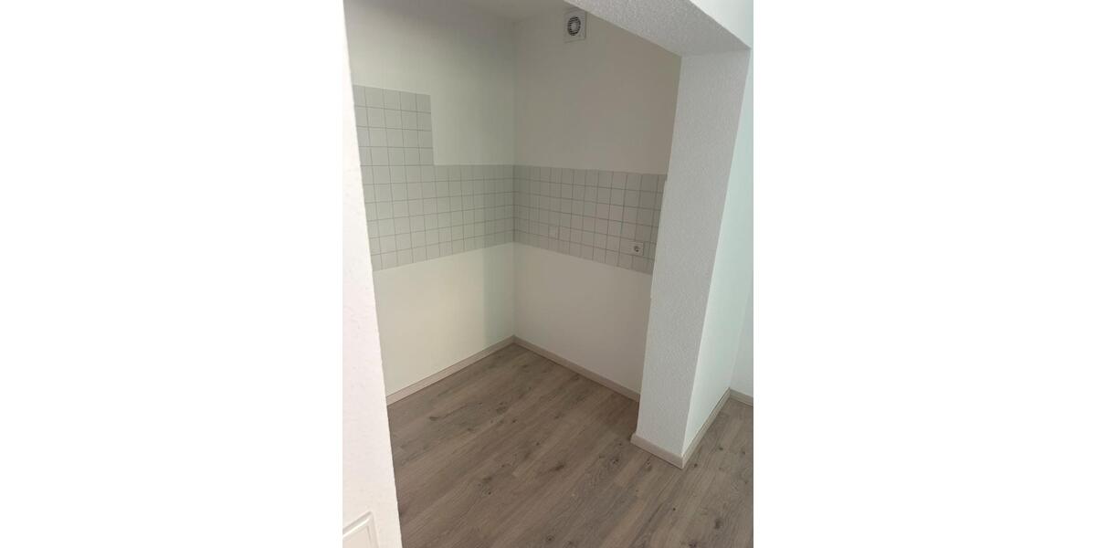Etagenwohnung Wuppertal Gemarkung Barmen - 1 Zimmer, 38 m&sup2;, 429&euro; | Angebot:26606874
