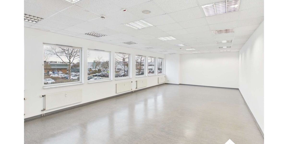 Moderne Büro- Schulungsfläche mit großen Räumen - Gewerbeobjekt Magdeburg Ottersleben | Angebot:25717450