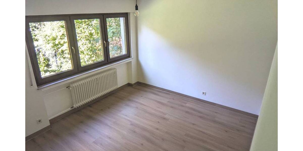 Etagenwohnung Remagen - 3 Zimmer, 82 m&sup2;, 650&euro; | Angebot:26641784