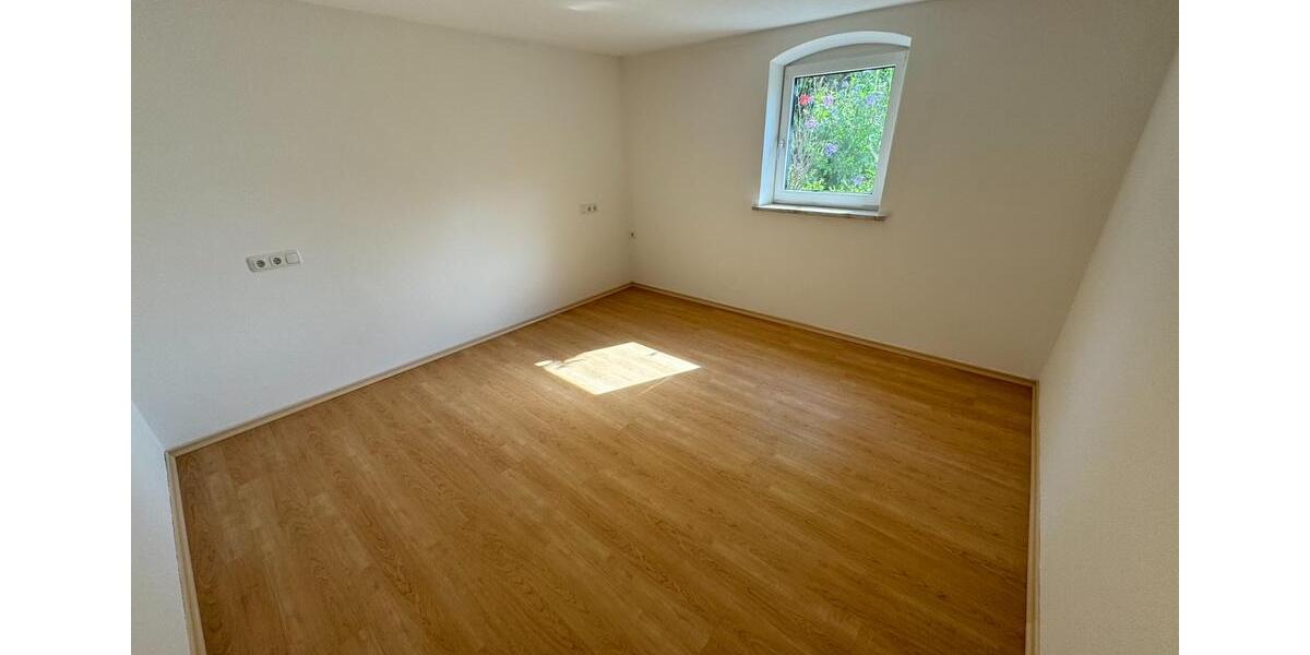 Erdgeschoßwohnung Berchtesgaden - 3.5 Zimmer, 88 m&sup2;, 1.090&euro; | Angebot:24730036