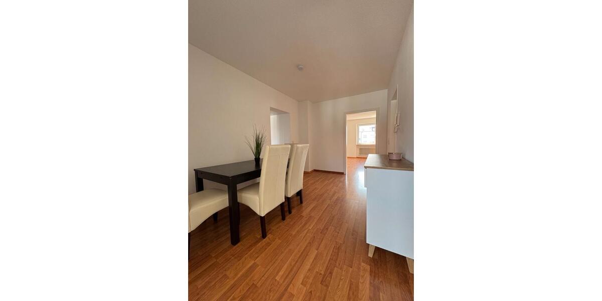 Wohnen auf Zeit Landshut Landshut-West - 5 Zimmer, 100 m&sup2;, 290&euro; | Angebot:26659039