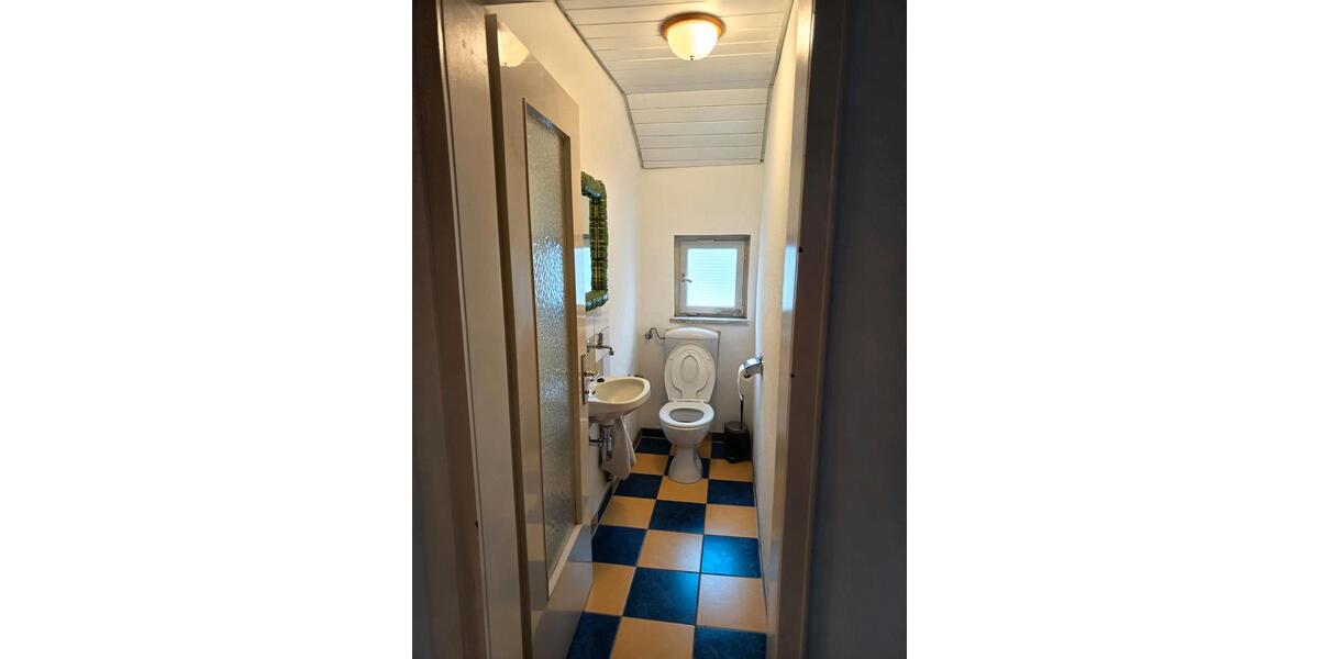 Dachgeschoßwohnung Lauffen am Neckar - 3.5 Zimmer, 80 m&sup2;, 850&euro; | Angebot:25540129