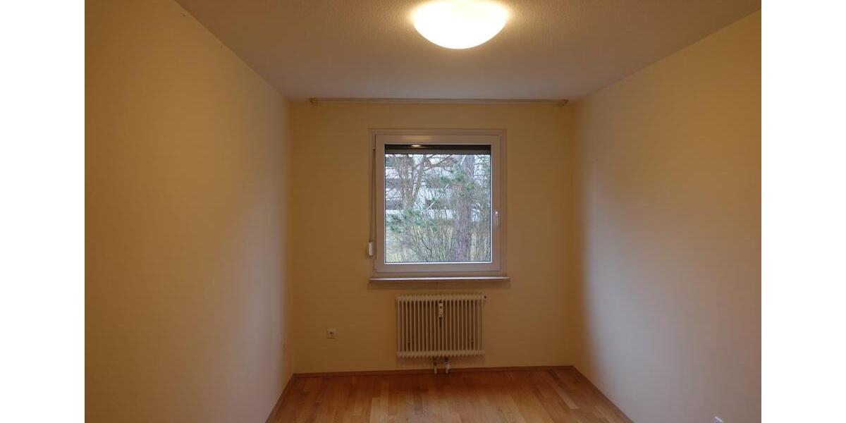 Hochparterre Fürstenfeldbruck - 3 Zimmer, 87 m&sup2;, 1.680&euro; | Angebot:25151889