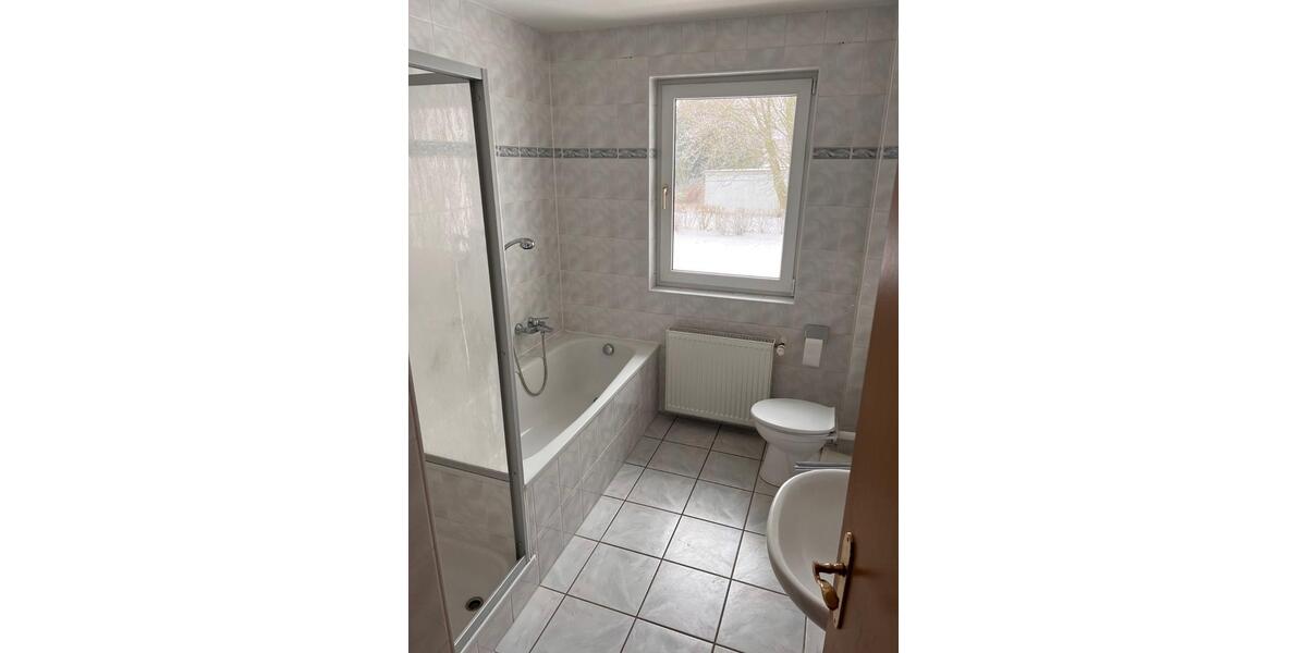 Etagenwohnung Parchim - 2 Zimmer, 65 m&sup2;, 488&euro; | Angebot:26480595