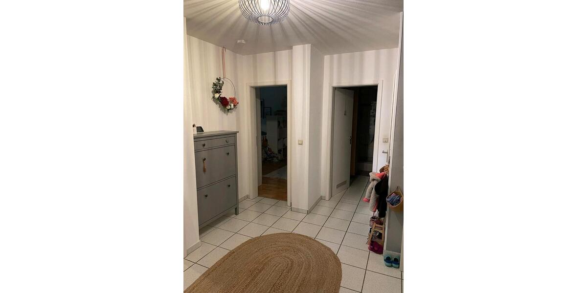 Etagenwohnung Burscheid - 2 Zimmer, 72 m&sup2;, 780&euro; | Angebot:26587570
