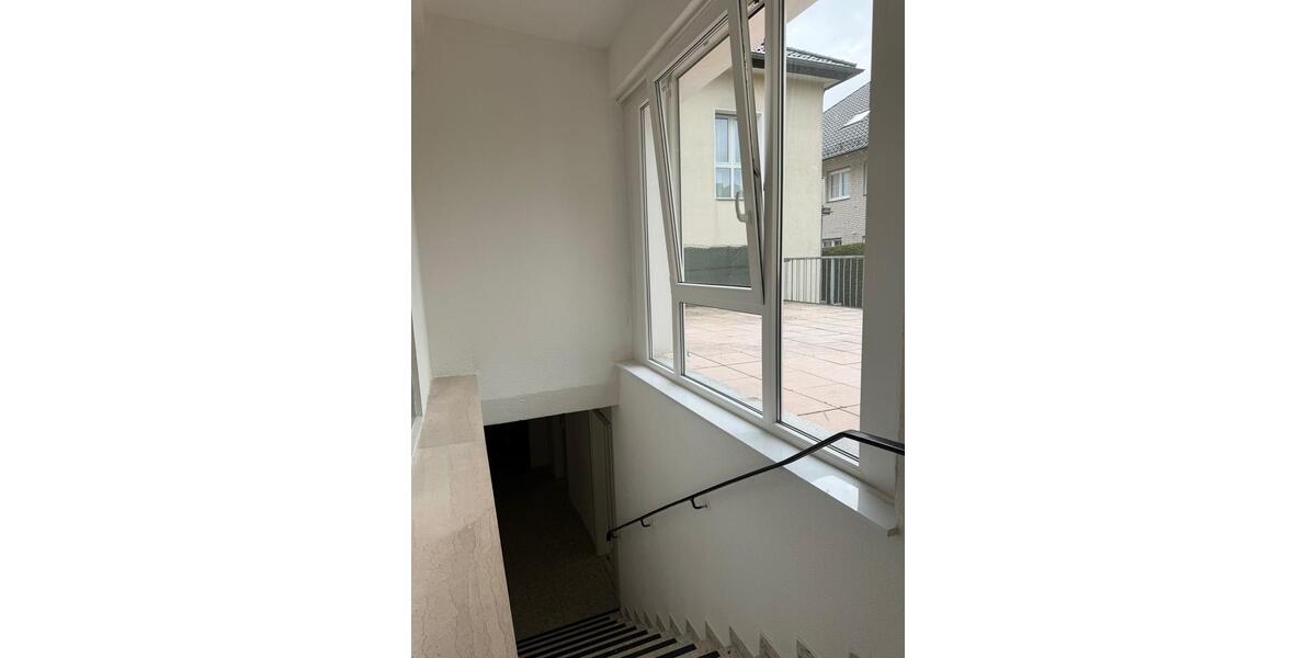 Erdgeschoßwohnung Bad Salzuflen - 3 Zimmer, 110 m&sup2;, 1.100&euro; | Angebot:26651768