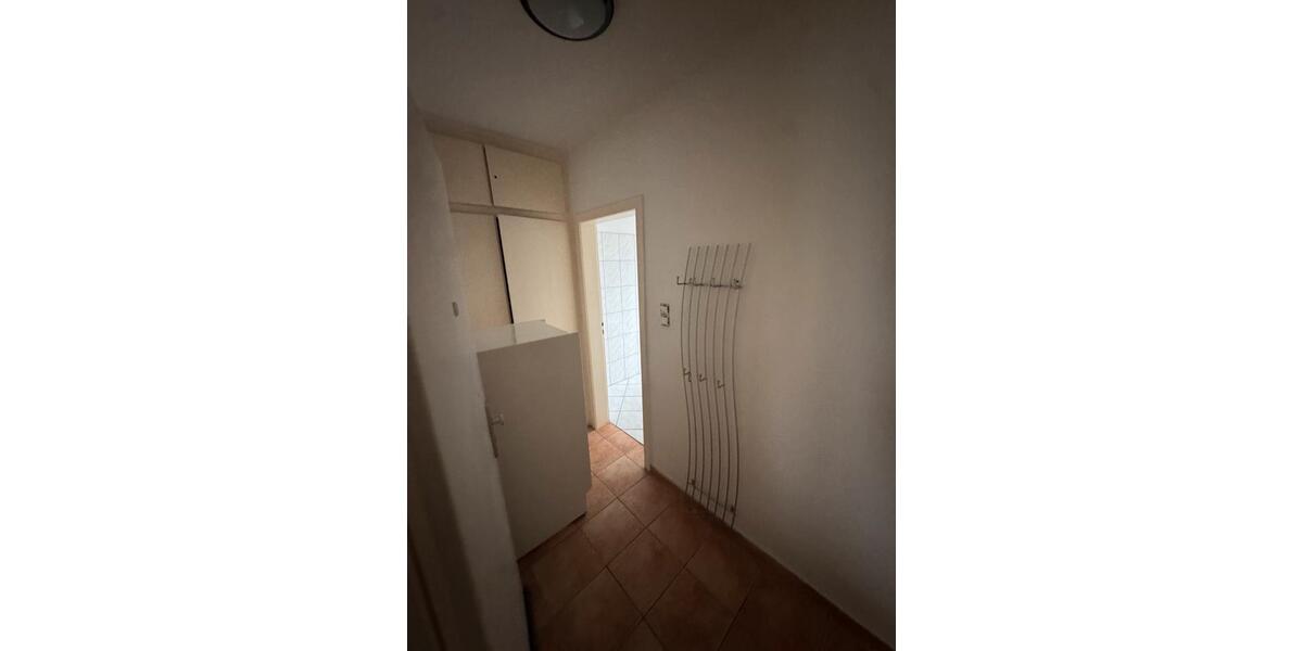 Etagenwohnung Wuppertal - 1 Zimmer, 33 m&sup2;, 420&euro; | Angebot:25217891