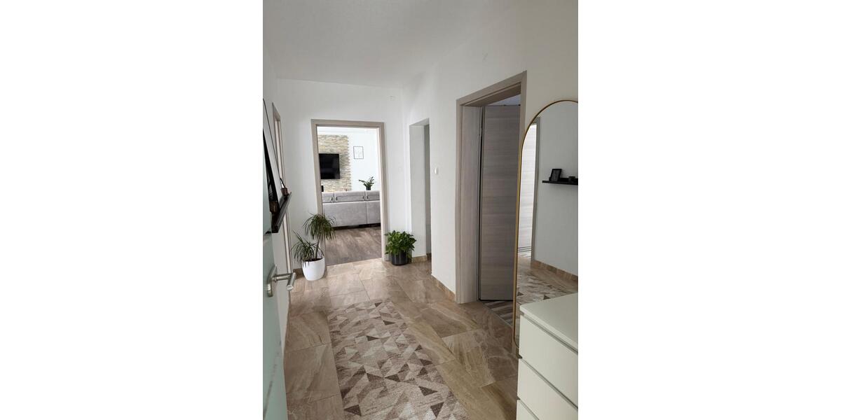 Erdgeschoßwohnung Bad Arolsen - 2 Zimmer, 80 m&sup2;, 980&euro; | Angebot:25088061