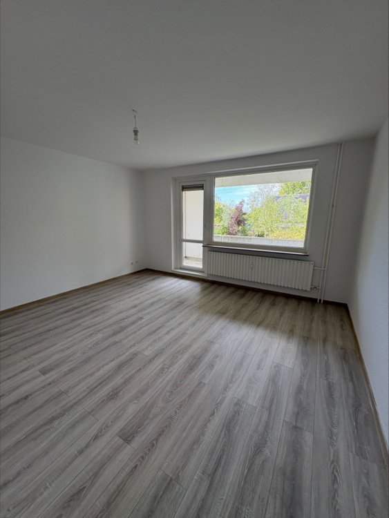 Wohnung zum Mieten in Emden 399 € 70.65 m² 3 zimmer