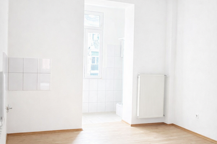 Wohnung Duisburg Duisburg-Mitte - 2 Zimmer, 40 m&sup2;, 400&euro; | Angebot:27273030