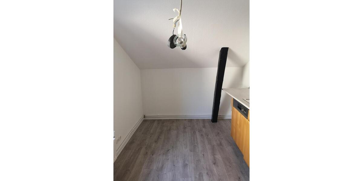 Dachgeschoßwohnung Lunden - 2 Zimmer, 55 m&sup2;, 392&euro; | Angebot:26131638