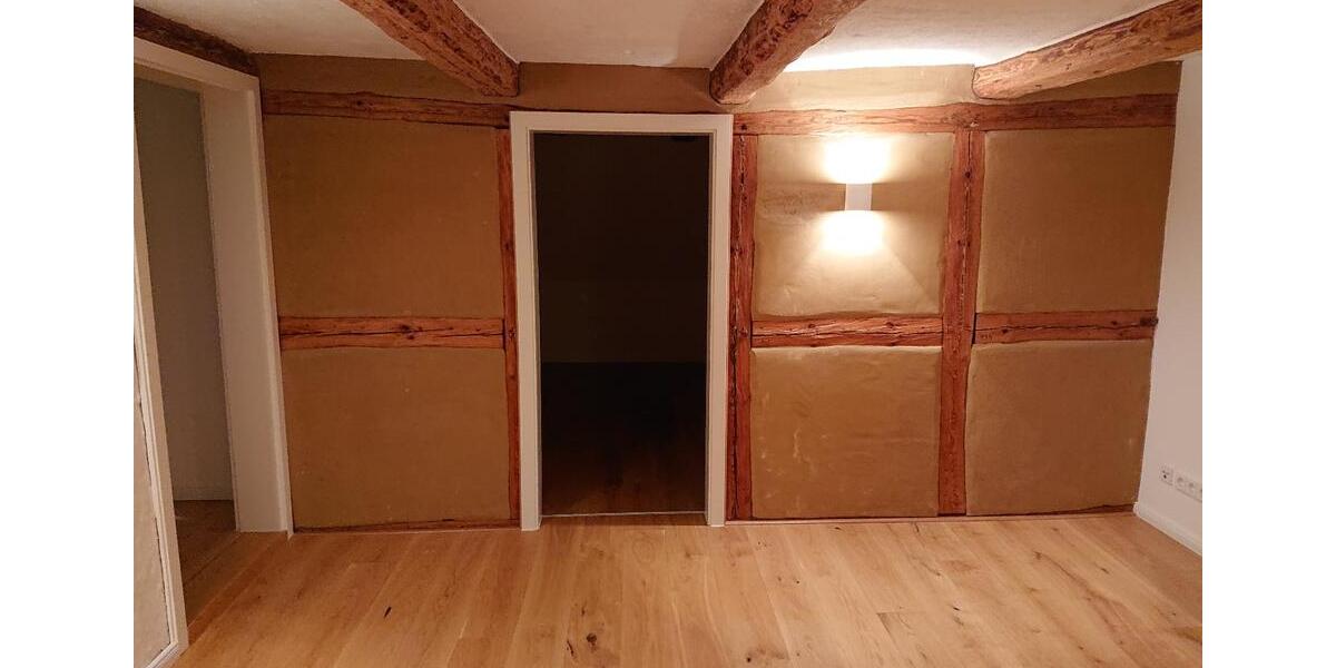Dachgeschoßwohnung Balge - 2.5 Zimmer, 120 m&sup2;, 700&euro; | Angebot:24667348