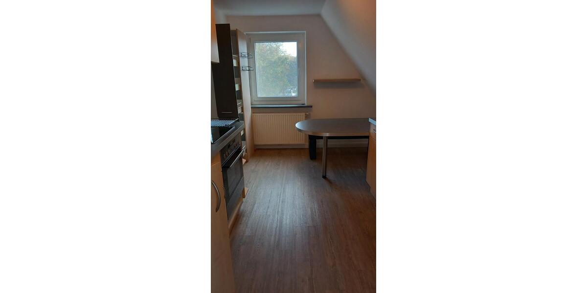 Dachgeschoßwohnung Oldendorf - 2 Zimmer, 50 m&sup2;, 500&euro; | Angebot:26412618
