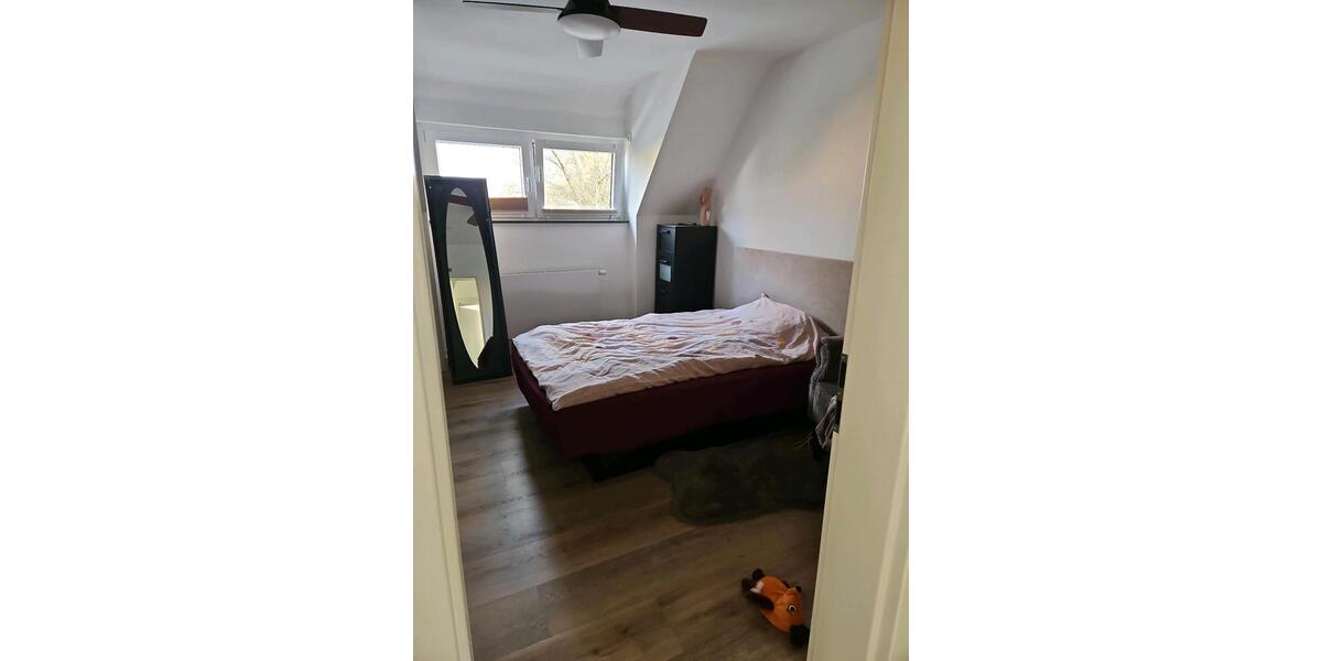 Etagenwohnung Langenfeld (Rheinland) - 2 Zimmer, 55 m&sup2;, 860&euro; | Angebot:26005015