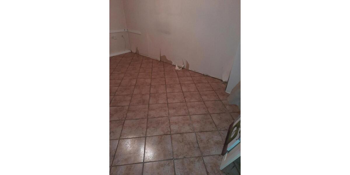 Erdgeschoßwohnung Krayenberggemeinde - 3 Zimmer, 60 m&sup2;, 420&euro; | Angebot:25883778