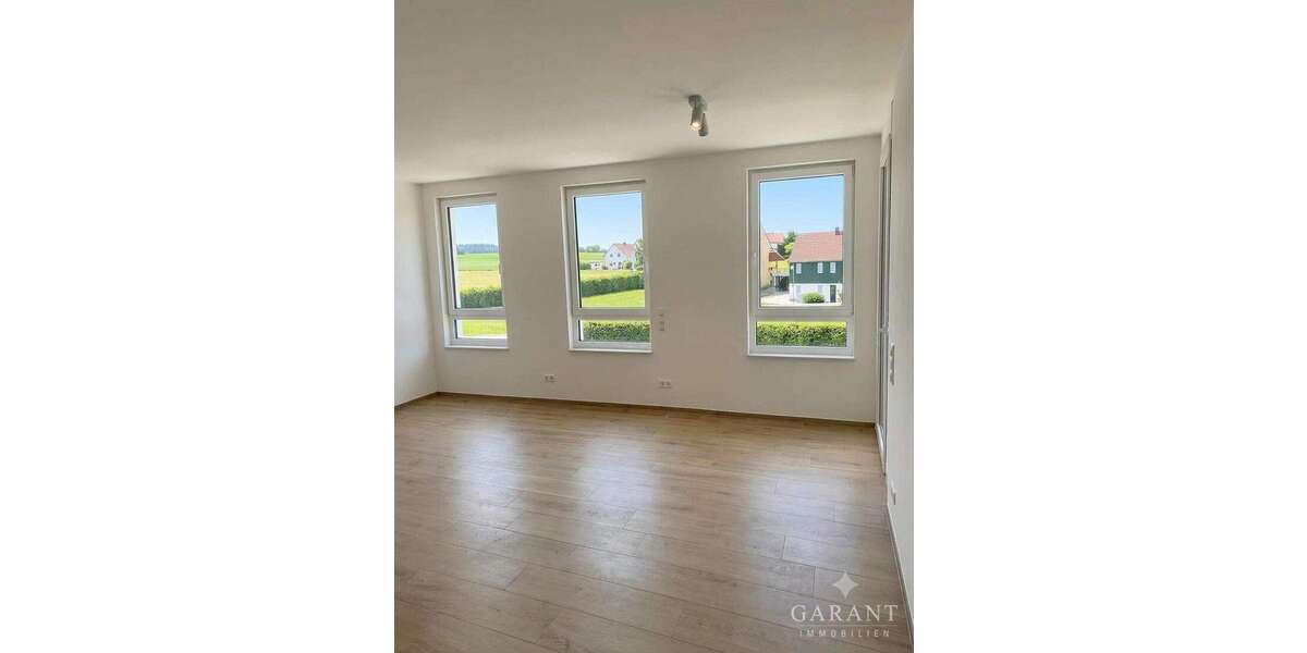 Etagenwohnung Waldachtal - 2.5 Zimmer, 65 m&sup2;, 800&euro; | Angebot:27018000