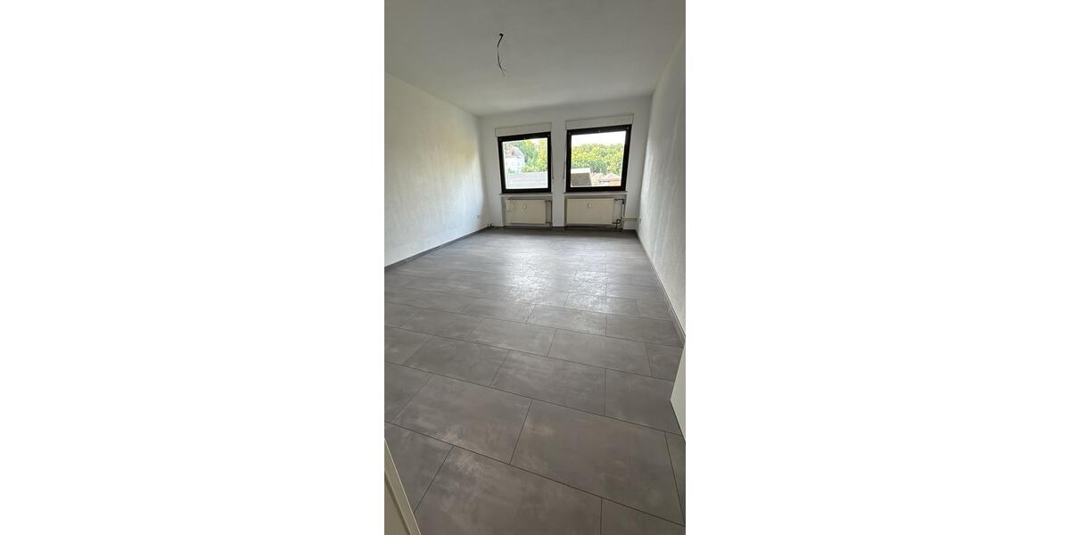 Etagenwohnung Plettenberg - 2 Zimmer, 51 m&sup2;, 350&euro; | Angebot:25858674