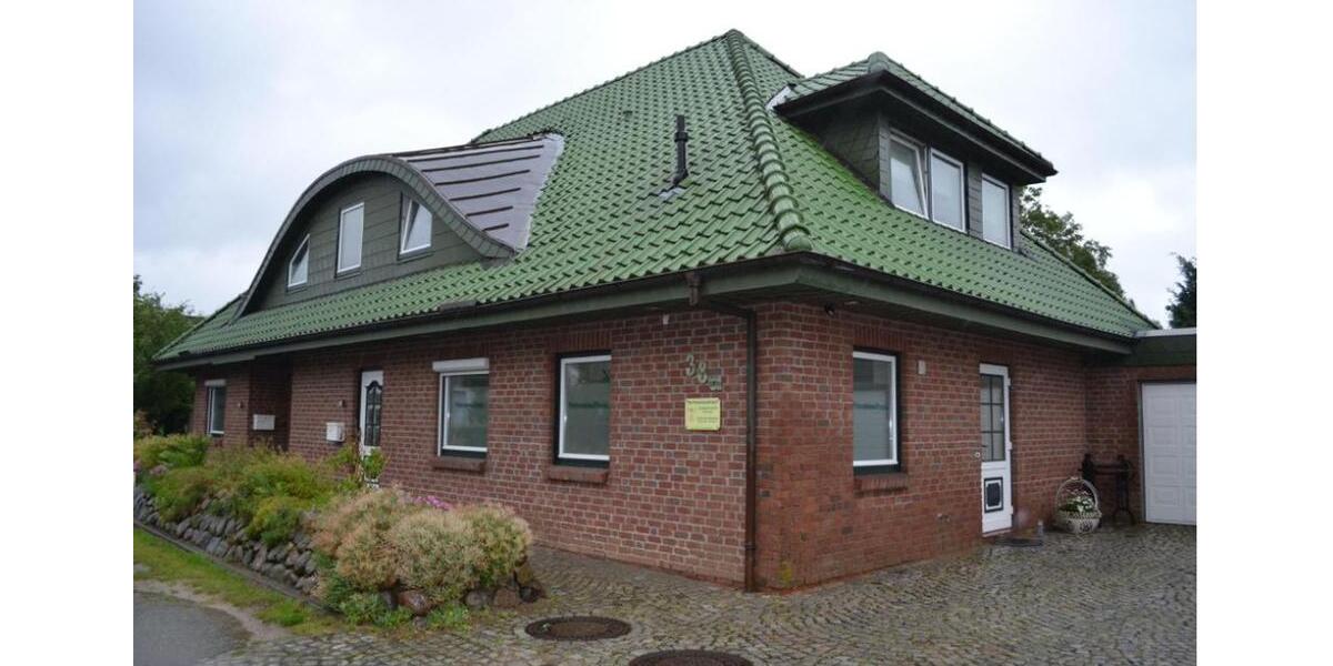 Dachgeschoßwohnung Heide - 4 Zimmer, 97 m&sup2;, 795&euro; | Angebot:26295053