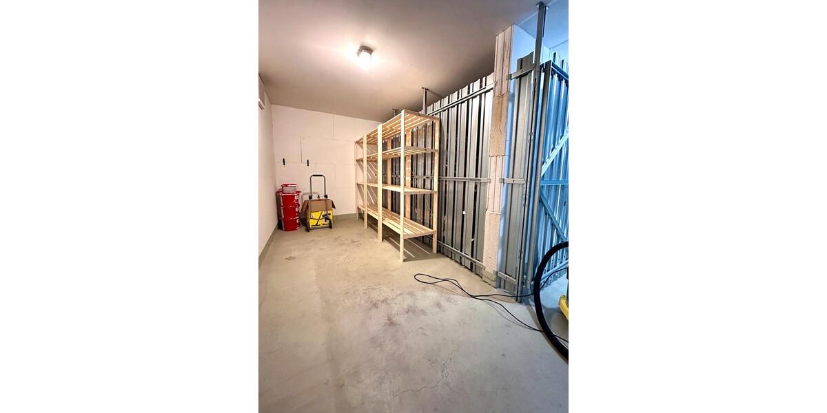 Etagenwohnung Kirchheim unter Teck - 3 Zimmer, 80 m&sup2;, 1.450&euro; | Angebot:26705346