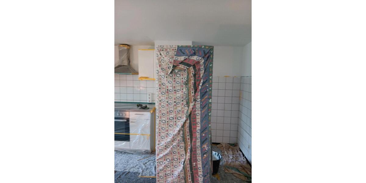 Etagenwohnung Hülben - 2 Zimmer, 70 m&sup2;, 850&euro; | Angebot:26579016