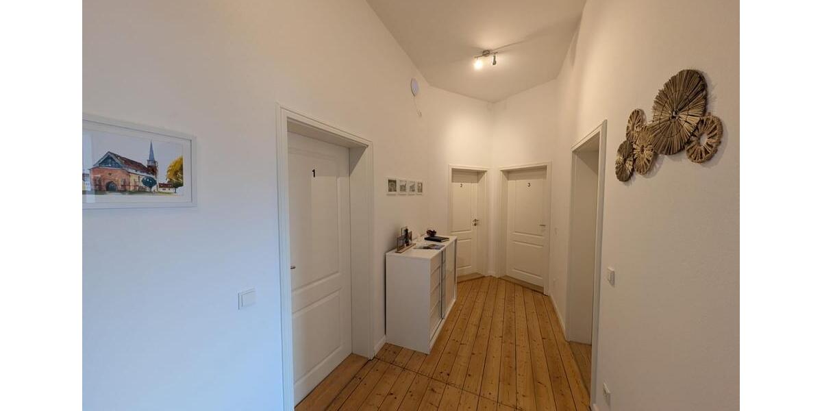 Wohnen auf Zeit Sondershausen - 3 Zimmer, 100 m&sup2;, 35&euro; | Angebot:26023913